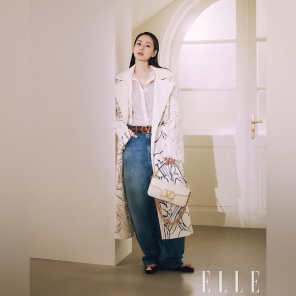 SOLD - VALENTINO Runway SS22 Floral Cutout Cashmere Coat NWT - Picture 2 of 12